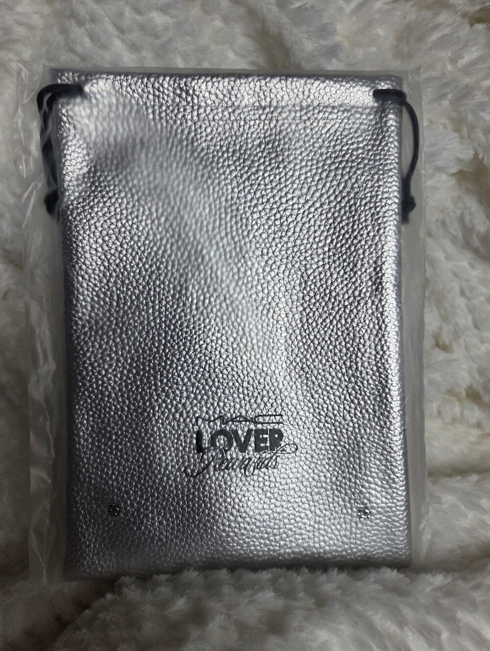 Free New cute pouch Mac with any purchase of $20 or more!